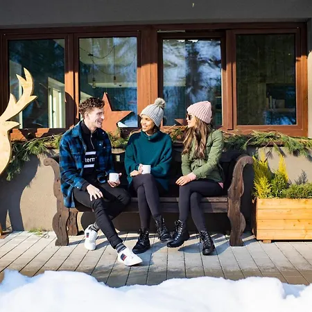 Contiki Haus Schoeneck 旅馆 布里克森谷地霍普夫加尔滕