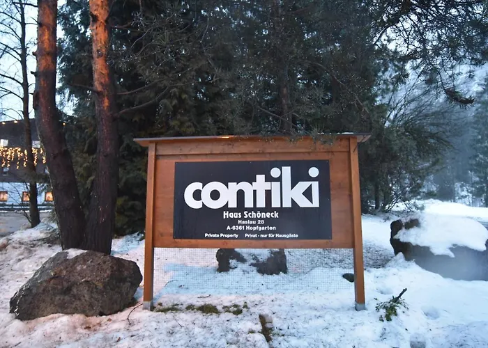 Contiki Haus Schoeneck Hostel